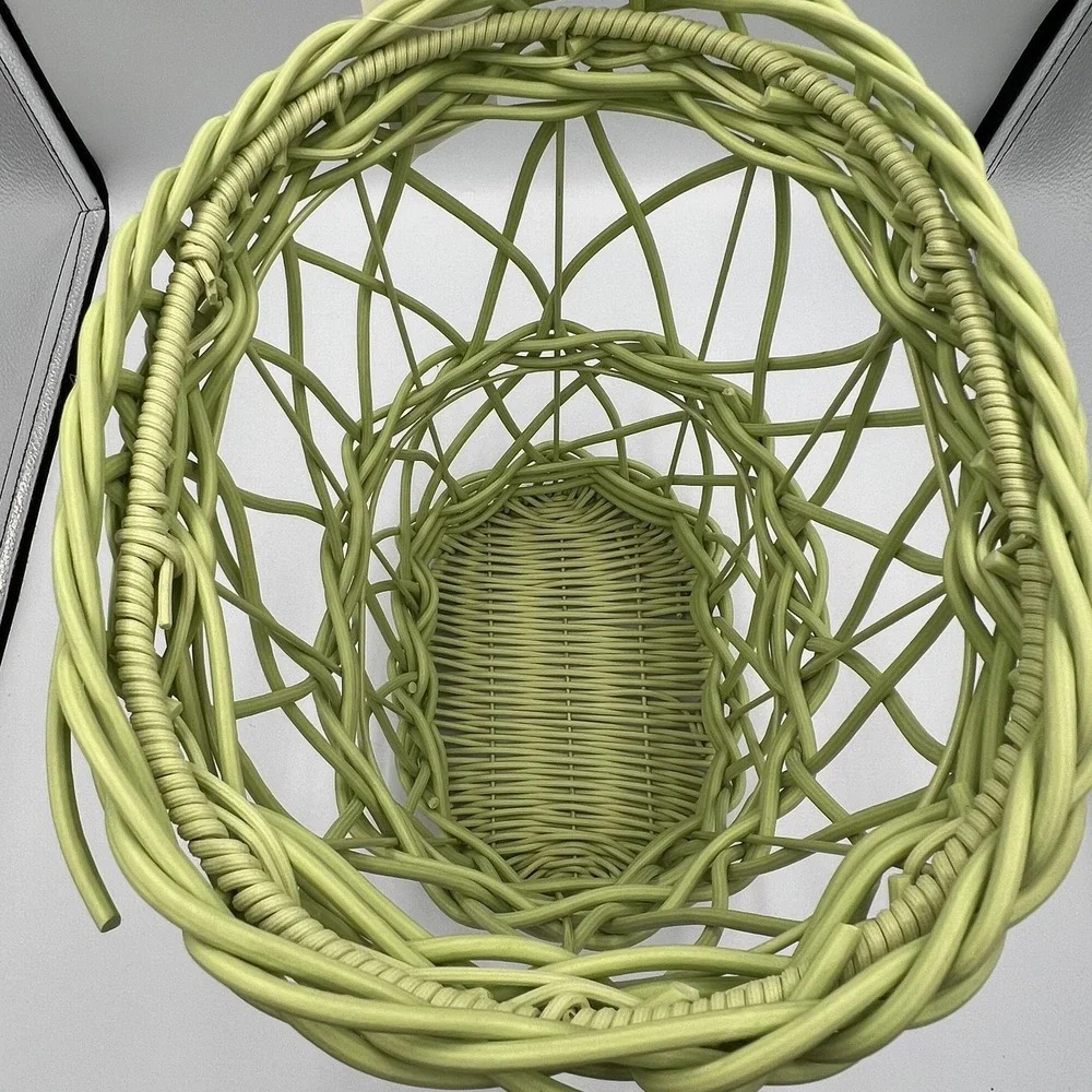 HomeGoods Wicker Basket Home OS Lime Green Brand New Boho Open Weave Braided Rim